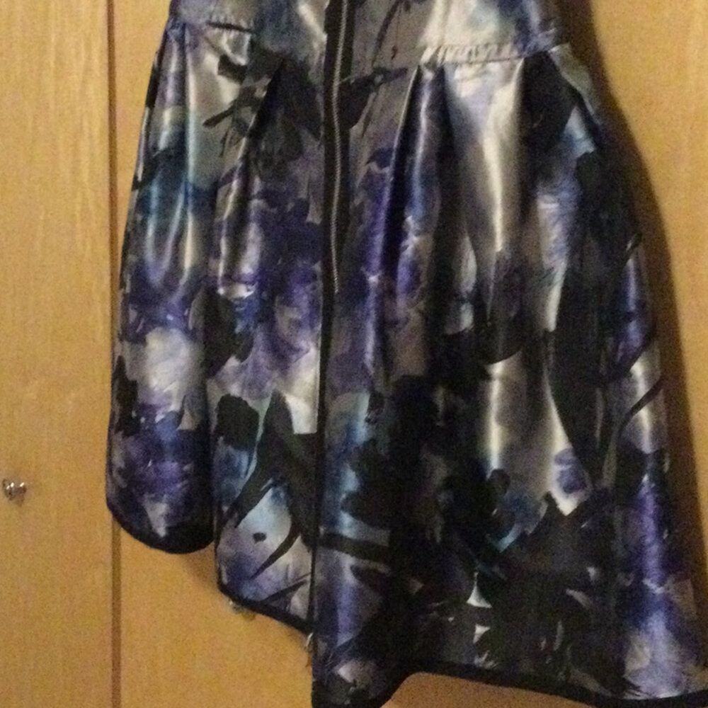 Carmen Marc valvo print satin multi print dress - Picture 6 of 10